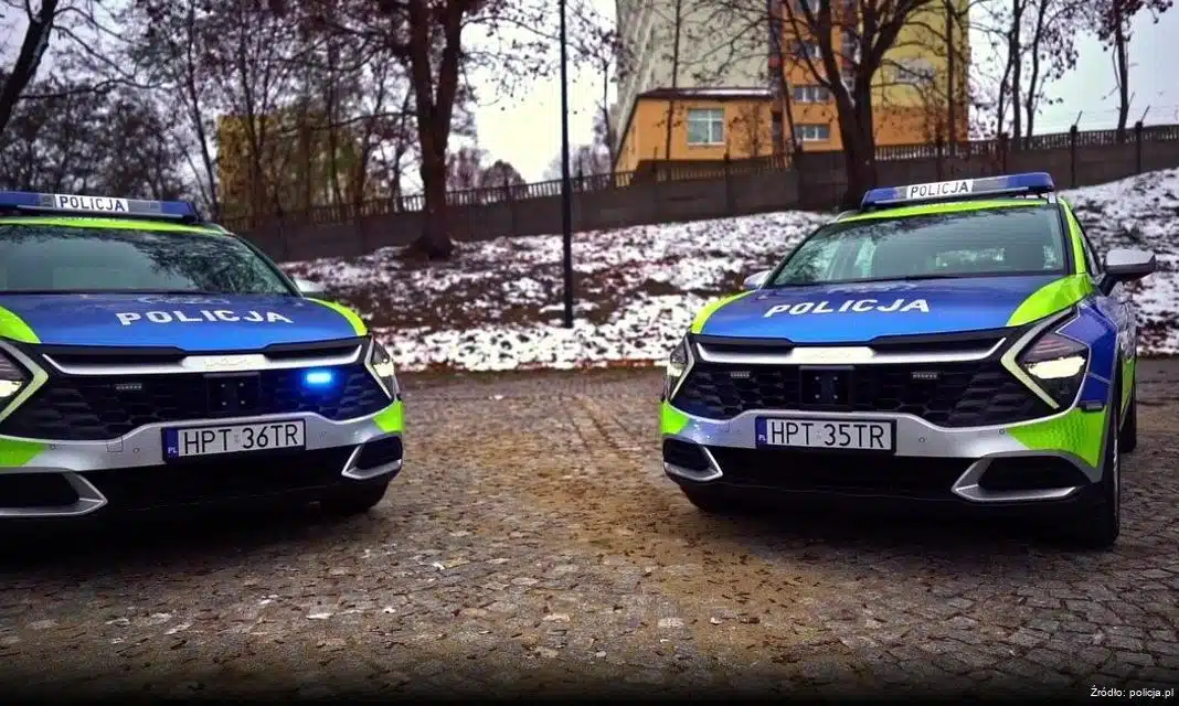 Wypadek drogowy w Godętowie – Zderzenie Forda z Volkswagenem