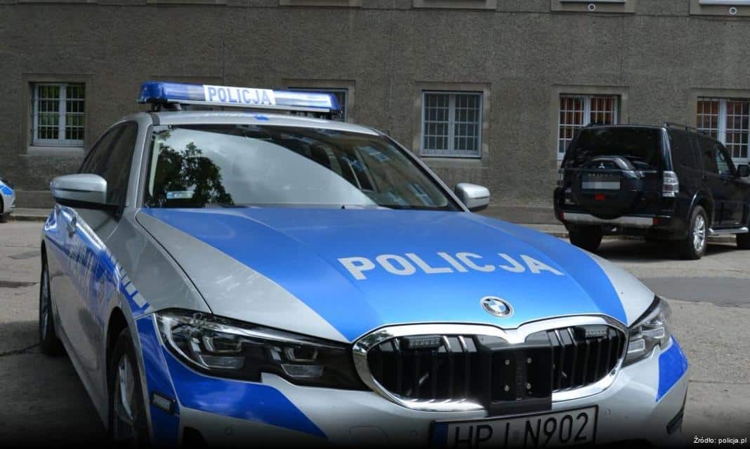 Spotkanie policjanta z przedszkolakami w Zelewie o zasadach bezpieczeństwa